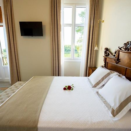 Bolet Casa Modernista Bed & Breakfast Castellvi de la Marca Exterior photo